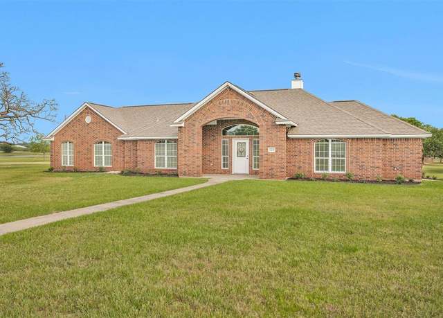 Property at 6100 Whitetail Ln, Bryan, TX 77808, 3 beds, 2.5 baths