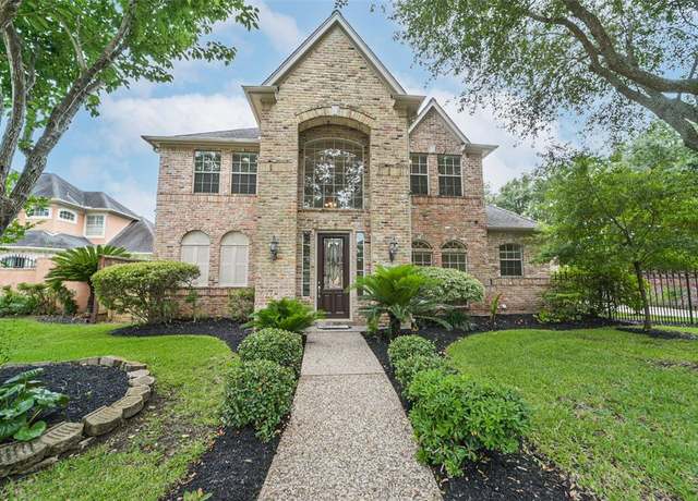 Property at 13331 Brentonwood Ln, Houston, TX 77077, 4 beds, 3.5 baths