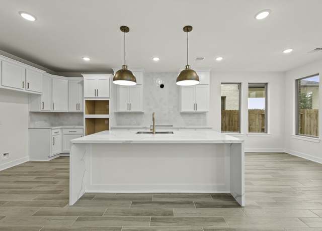 Property at 511 Sculpture Falls Dr, New Caney, TX 77357, 5 beds, 4.5 baths