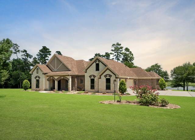 Property at 1723 County Road 211, Anderson, TX 77830, 3 beds, 3.5 baths