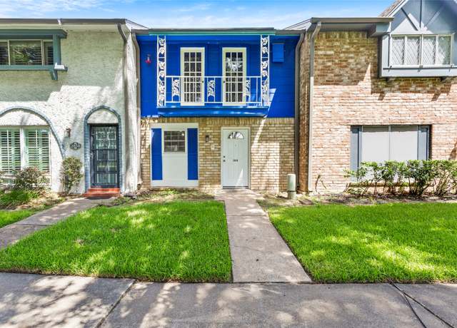 Property at 3848 Laura Leigh Dr, Friendswood, TX 77546, 2 beds, 2.5 baths