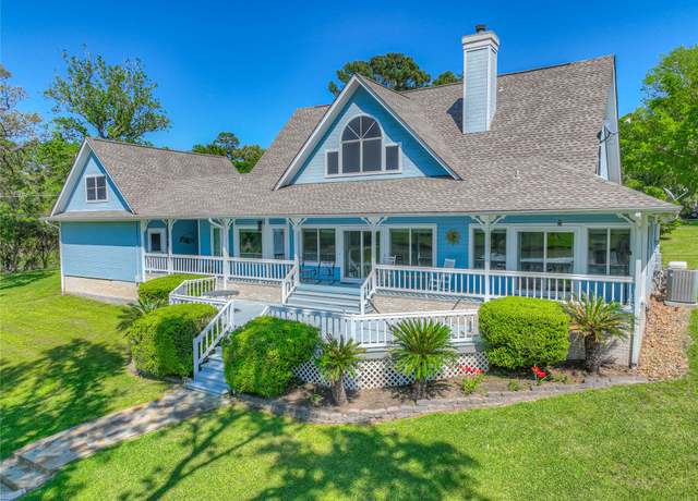 Property at 331 Memphis Bell, Trinity, TX 75862, 3 beds, 3.5 baths