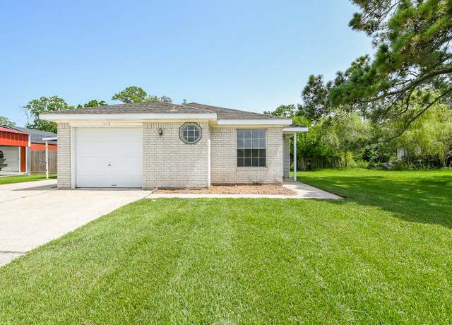 Property at 1117 Delores St, Kemah, TX 77565, 3 beds, 2 baths