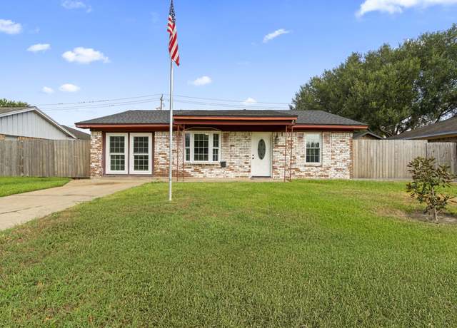 Property at 9931 Southport Dr, Houston, TX 77089, 3 beds, 1.5 baths