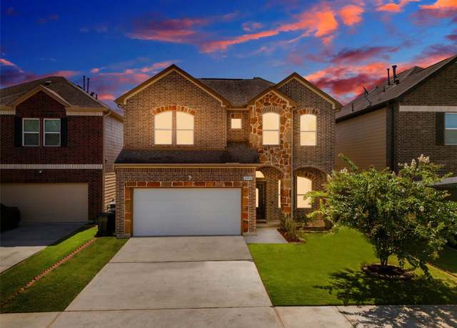Property at 2406 Ranna Ct, Sugar Land, TX 77498, 4 beds, 3.5 baths