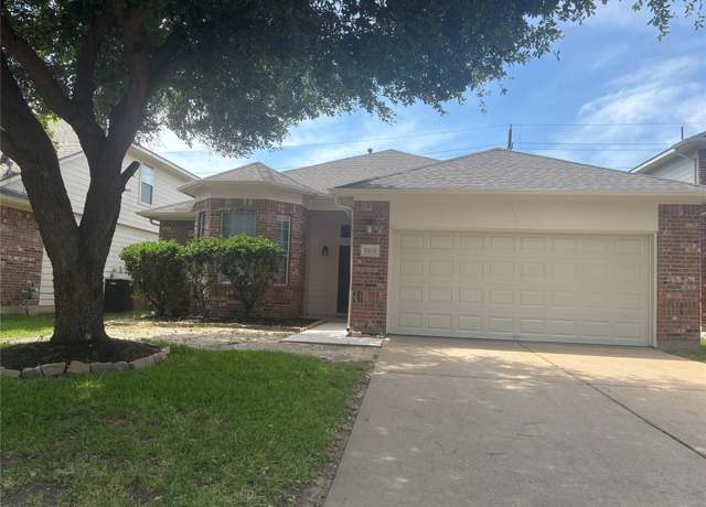 Property at 7415 Bering Landing Dr, Cypress, TX 77433, 3 beds, 2 baths