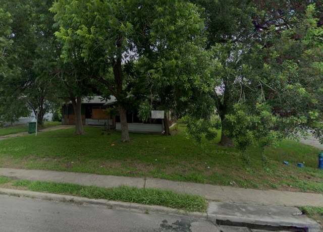 Property at 5235 Bellfort St, Houston, TX 77033, 3 beds, 1 bath