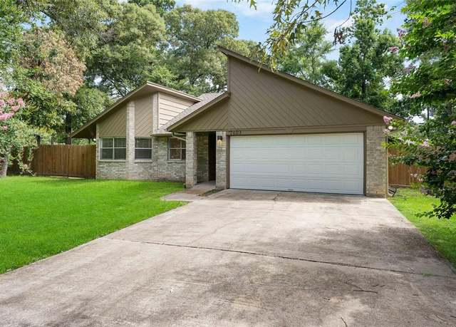 Property at 2403 Mustang Dr, Conroe, TX 77384, 3 beds, 2 baths