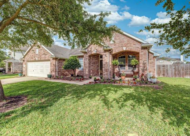 Property at 8819 Rocky Knoll Ln, Rosenberg, TX 77469, 4 beds, 2 baths