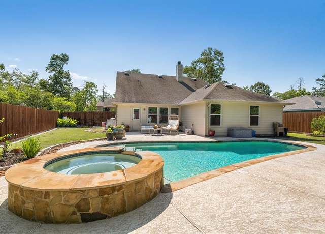 Property at 16611 Convoy Ct, Crosby, TX 77532, 3 beds, 2 baths