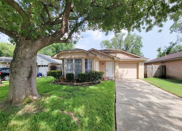 Property at 6704 Bluebottle Ln, Katy, TX 77449, 2 beds, 1 bath