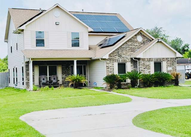 Property at 7 N Pine Rd, Texas City, TX 77591, 5 beds, 3.5 baths