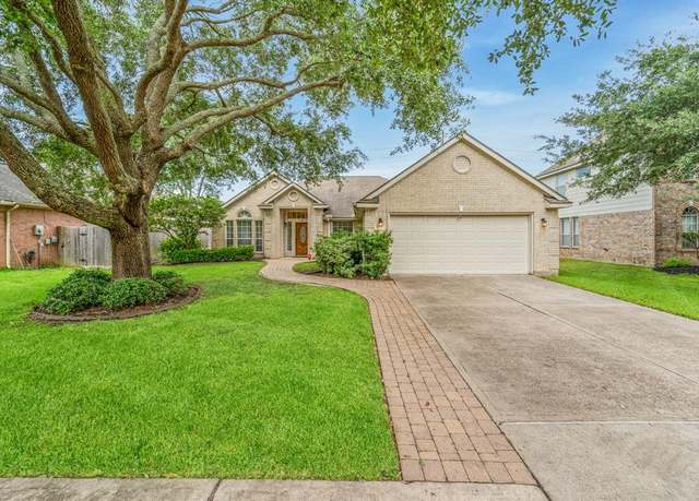 Property at 1722 Brook Grove Dr, Katy, TX 77450, 4 beds, 2 baths