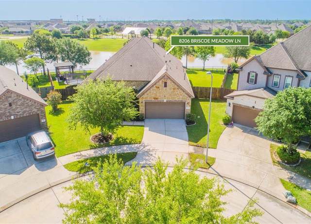 Property at 8206 Briscoe Meadow Ln, Richmond, TX 77406, 4 beds, 3 baths