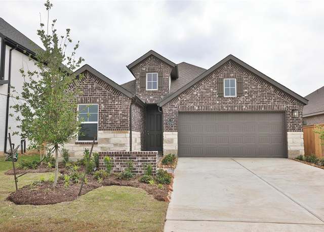 Property at 12310 Liberty Village Dr, Cypress, TX 77433, 3 beds, 2 baths