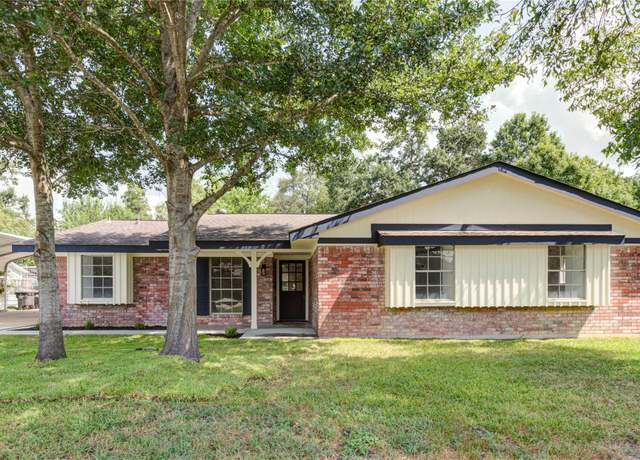 Property at 6018 10th St, Katy, TX 77493, 3 beds, 2 baths