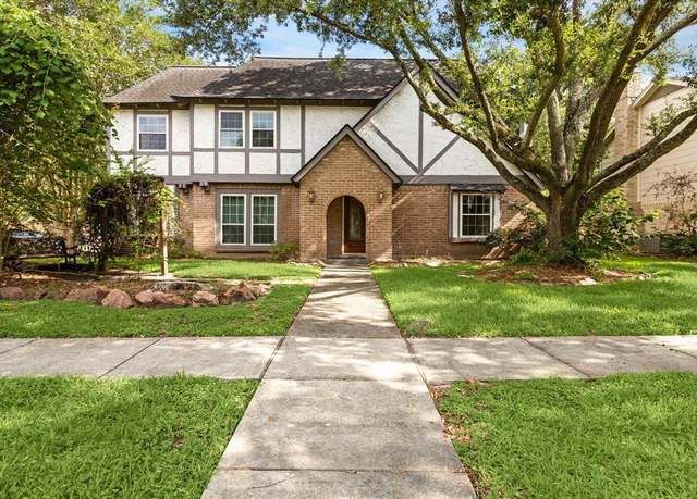 Property at 16201 Singapore Ln, Jersey Village, TX 77040, 4 beds, 2.5 baths