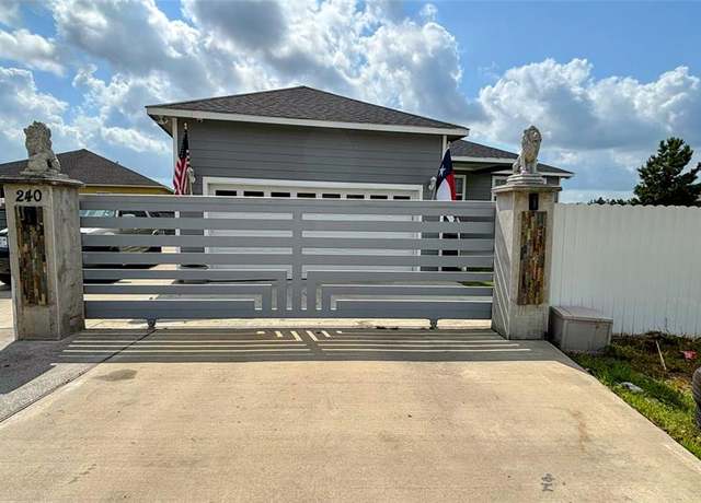 Property at 240 Road 5109, Cleveland, TX 77327, 4 beds, 3 baths