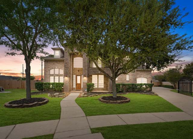 Property at 11303 Carson Field Ln, Cypress, TX 77433, 6 beds, 4.5 baths