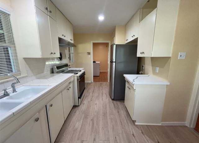 Property at 4046 Woodfin St, Houston, TX 77025, 2 beds, 1 bath