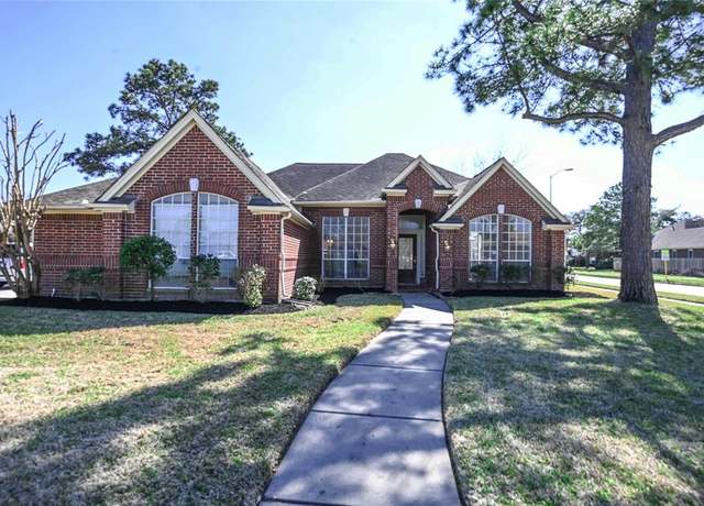 Property at 20739 Maple Village Dr, Cypress, TX 77433, 4 beds, 2 baths