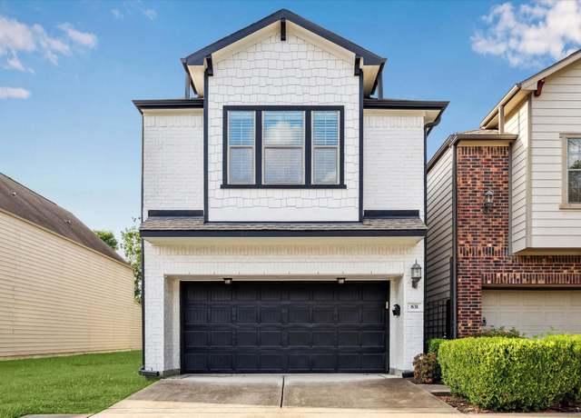 Property at 831 W 26th St, Houston, TX 77008, 3 beds, 2.5 baths