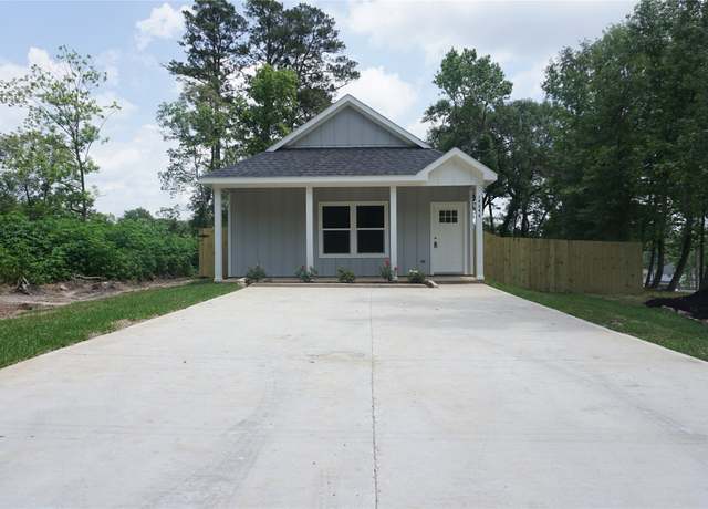 Property at 14848 Lamar Rd, Willis, TX 77378, 3 beds, 2 baths