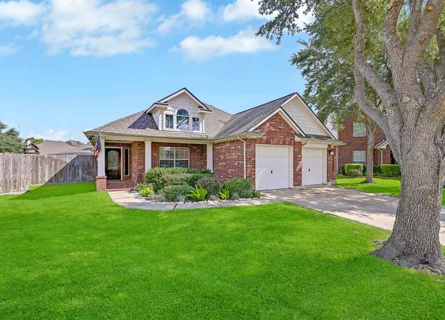 Property at 11505 Shoal Creek Ct, Pearland, TX 77584, 3 beds, 2 baths