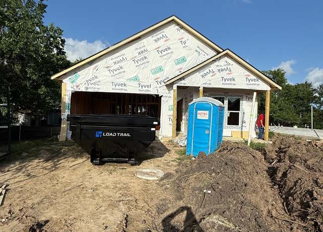 Property at 909 Santa Anna Ln, La Porte, TX 77571, 4 beds, 2 baths