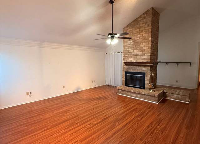 Property at 2311 Peppermill Rd, Houston, TX 77080, 3 beds, 2 baths