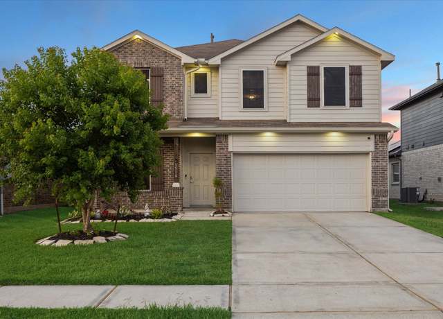 Property at 1516 Foshee Ct, Alvin, TX 77511, 4 beds, 2.5 baths