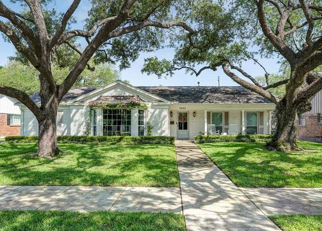 Property at 7622 Fairdale Ln, Houston, TX 77063, 3 beds, 2 baths