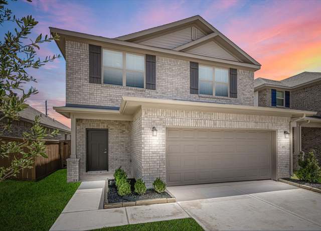Property at 4409 W Bayou Maison Cir, Dickinson, TX 77539, 4 beds, 2.5 baths