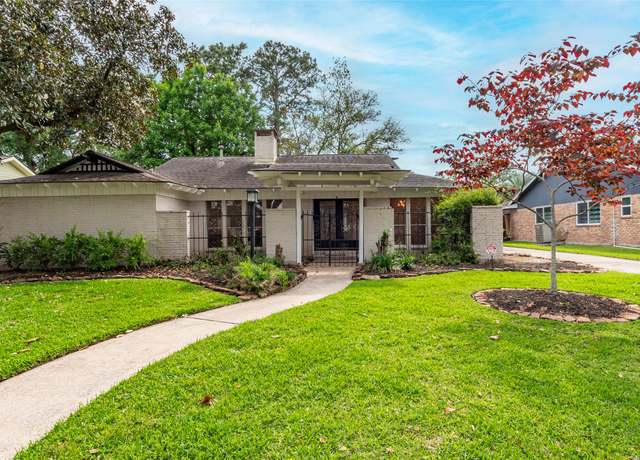 Property at 18230 Hereford Ln, Houston, TX 77058, 3 beds, 2 baths