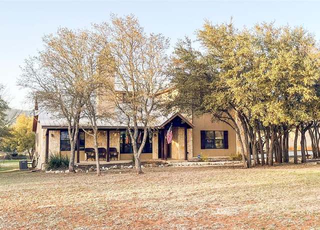 Property at 770 Tierra Linda Dr, Concan, TX 78838, 3 beds, 3.5 baths