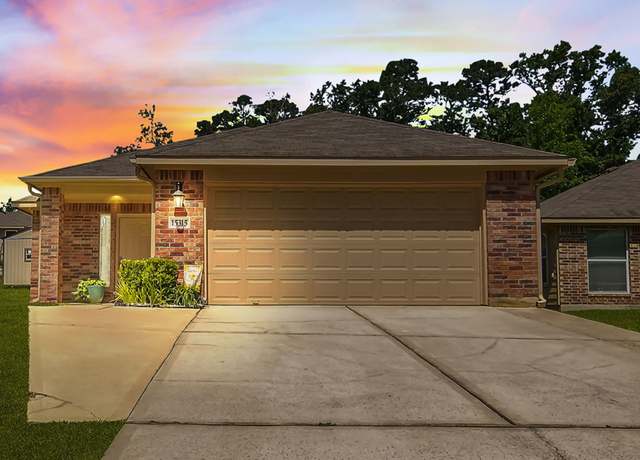Property at 15315 Arrowhead Loop W, Willis, TX 77378, 3 beds, 2 baths