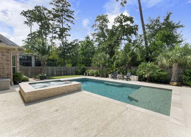 Property at 222 Marble Garden Ln, Conroe, TX 77304, 3 beds, 3 baths