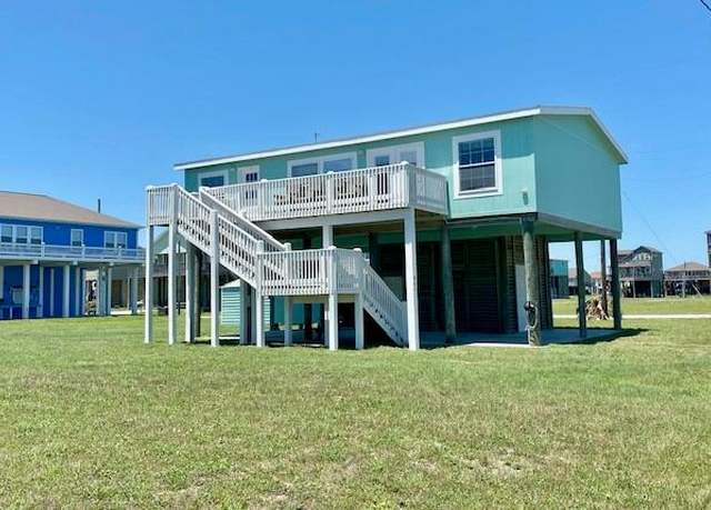 Property at 861 Alberdie Dr, Crystal Beach, TX 77650, 3 beds, 2 baths