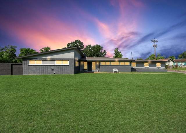 Property at 2011 Durrain Ferry Rd, Baytown, TX 77520, 3 beds, 2.5 baths