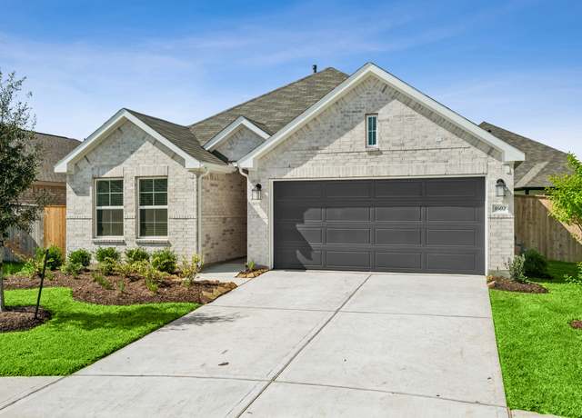 Property at 1602 Country View Dr, Rosenberg, TX 77471, 4 beds, 2 baths