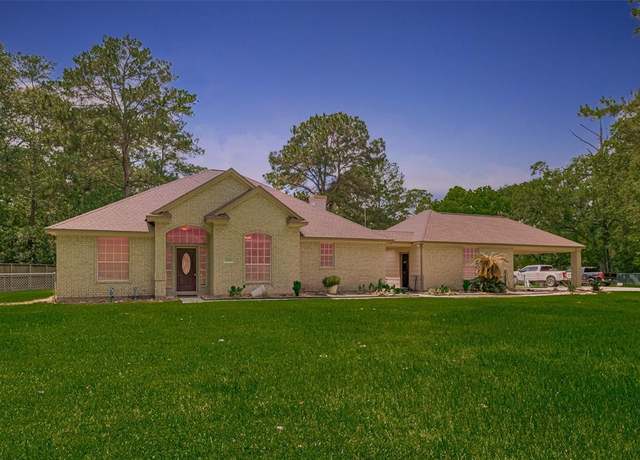 Property at 2403 Forum Ct, New Caney, TX 77357, 3 beds, 2.5 baths