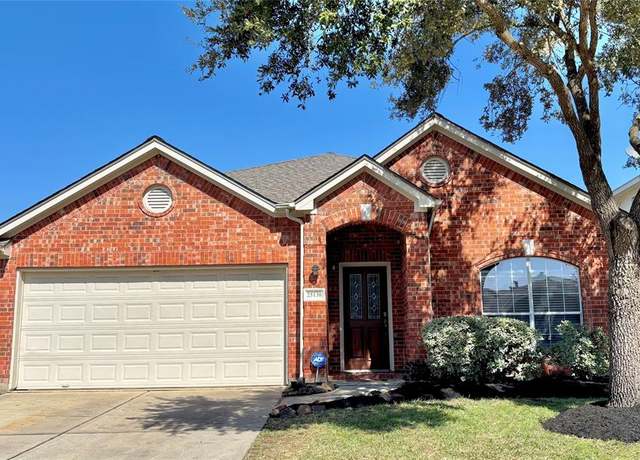 Property at 25130 Diamond Ranch Dr, Katy, TX 77494, 3 beds, 2 baths