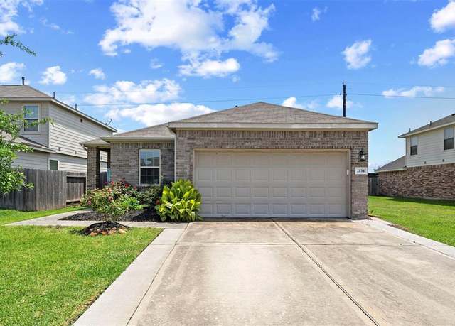Property at 2154 Harvey Brown School Dr, Houston, TX 77049, 3 beds, 2 baths