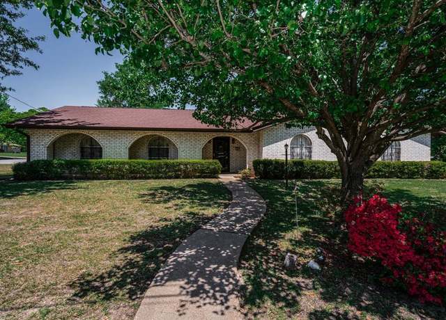 Property at 107 Tulip, White Oak, TX 75693, 3 beds, 2.5 baths