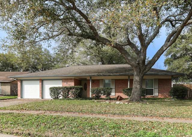 Property at 1809 Lazy Creek Ln, Pearland, TX 77581, 4 beds, 2 baths