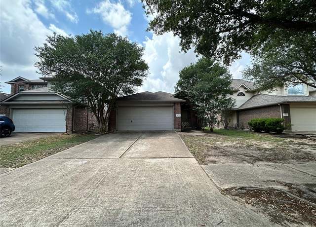 Property at 6723 Highwind Bend Ln, Katy, TX 77449, 3 beds, 2 baths