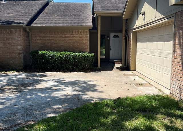 Property at 1603 SE Chestnut Rdg SE, Kingwood, TX 77339, 3 beds, 2 baths