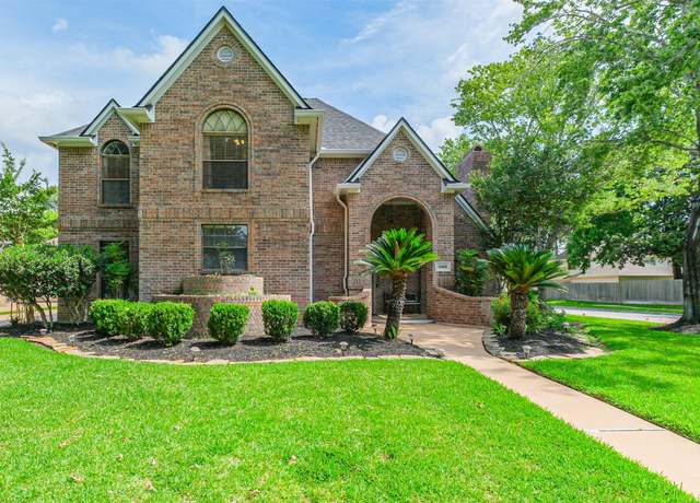 Property at 10402 Hondo Hill Rd, Houston, TX 77064, 4 beds, 2.5 baths