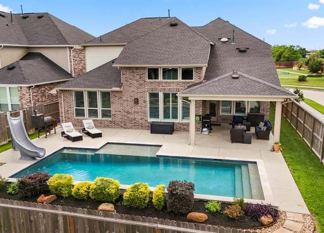 Property at 16458 Rosemary Grove Ln, Cypress, TX 77433, 4 beds, 3.5 baths