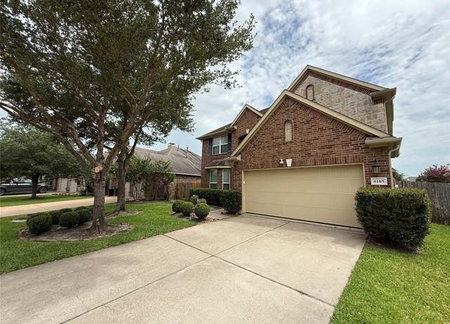 Property at 6165 Bridgewater Ln, League City, TX 77573, 4 beds, 2.5 baths